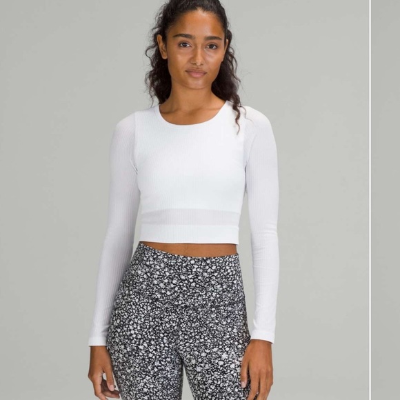 Women’s Lululemon Ebb to Street Long sleeve Cropped Long sleeve - Picture 1 of 7